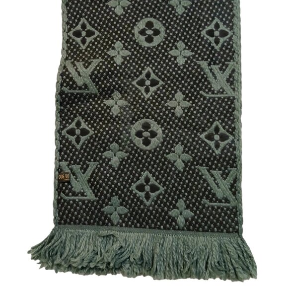 LOUIS VUITTON LV Monogram Teal Shine Scarf - Picture 7 of 9
